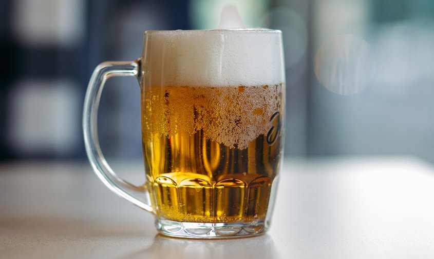 В Госдуме предложили ограничить продажу алкоголя в кафе и барах, расположенных в частном секторе