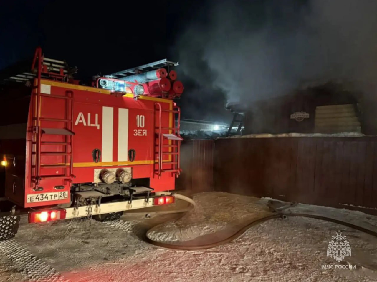 Забытая батарейка — реальная угроза: в Зее произошёл пожар в квартире Забытая батарейка — реальная угроза: в Зее произошёл пожар в квартире