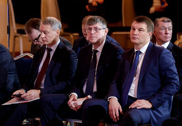 Интеграция новых субъектов страны и здоровье детей: Константин Дьяконов принял участие в заседании Президиума Совета законодателей Интеграция новых субъектов страны и здоровье детей: Константин Дьяконов принял участие в заседании Президиума Совета законодателей