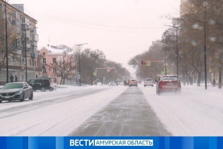 Сильный снегопад: инструкция для водителей и пешеходов