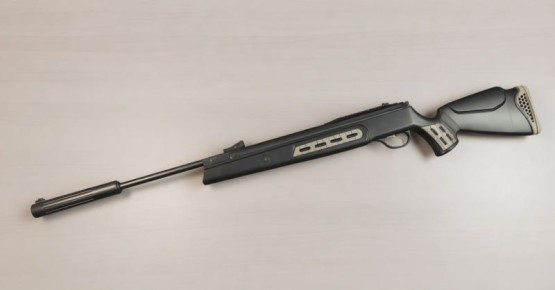 46-ëåòíèé àìóð÷àíèí îòïðàâèòñÿ ïîä ñóä çà íåçàêîííîå èçãîòîâëåíèå îðóæèÿ