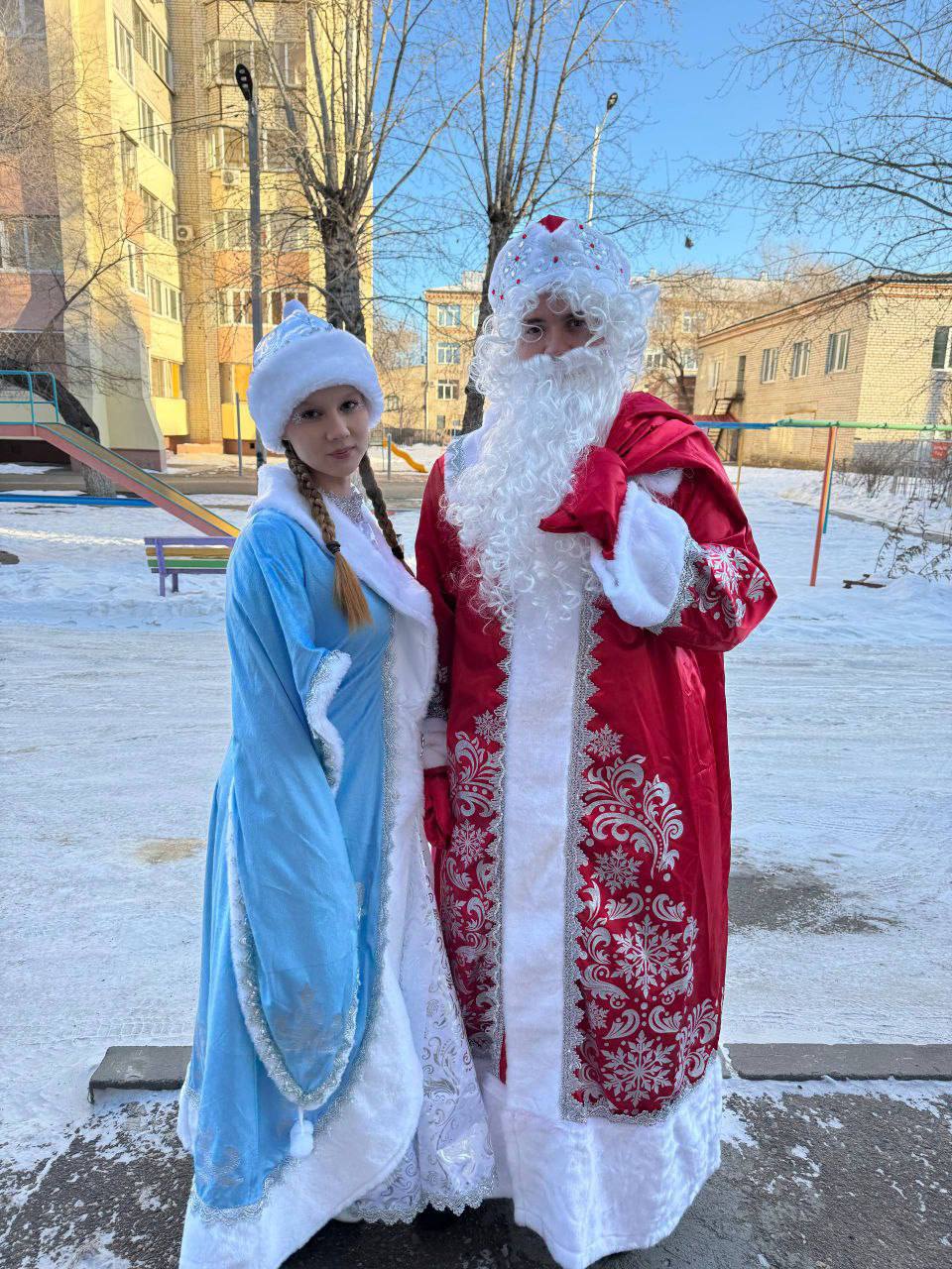 Волонтеры Центра "ПроДвижение" дарят новогоднюю сказку детям участников СВО Волонтеры Центра "ПроДвижение" дарят новогоднюю сказку детям участников СВО