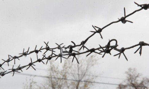 Зашел, пока люди спали: житель Тынды избил своего начальника путевым ключом