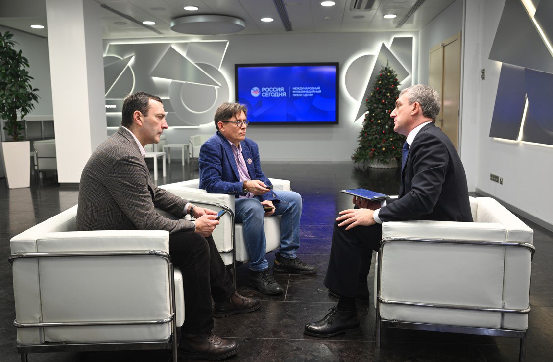 Василий Орлов рассказал федеральным журналистам об итогах уходящего года для Амурской области