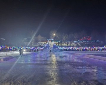 Одну из самых больших горок в Амурской области, в Великокнязевке, открыли для посетителей