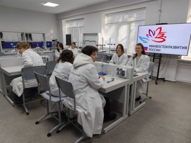 Василий Орлов: «На создание высокотехнологичных площадок в колледжах области выделено более 52 миллионов рублей»