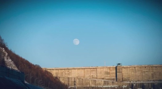 ������� ������ �����. �����: @burgesrushydro @ampravda