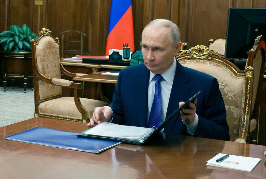 Владимир Путин на встрече с послами в Кремле выступит с речью по внешней политике