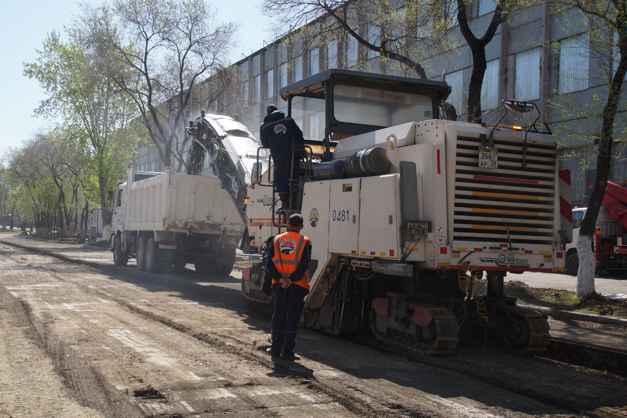 На ремонт и содержание улиц в Благовещенске направят более 300 млн рублей На ремонт и содержание улиц в Благовещенске направят более 300 млн рублей