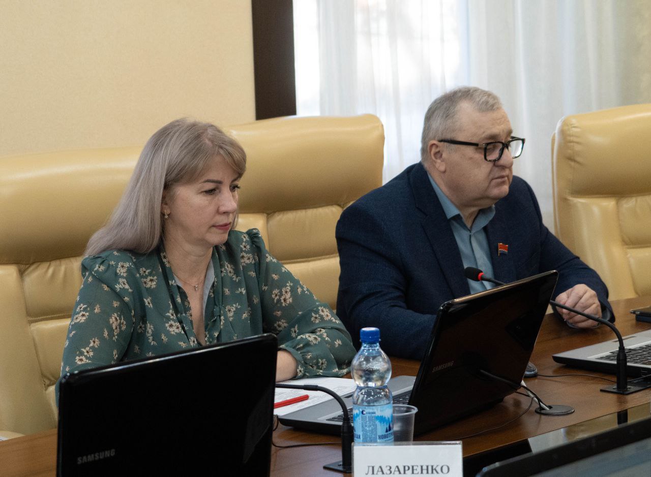 В Приамурье планируют расширить перечень детей-сирот, имеющих приоритет на получение жилья В Приамурье планируют расширить перечень детей-сирот, имеющих приоритет на получение жилья