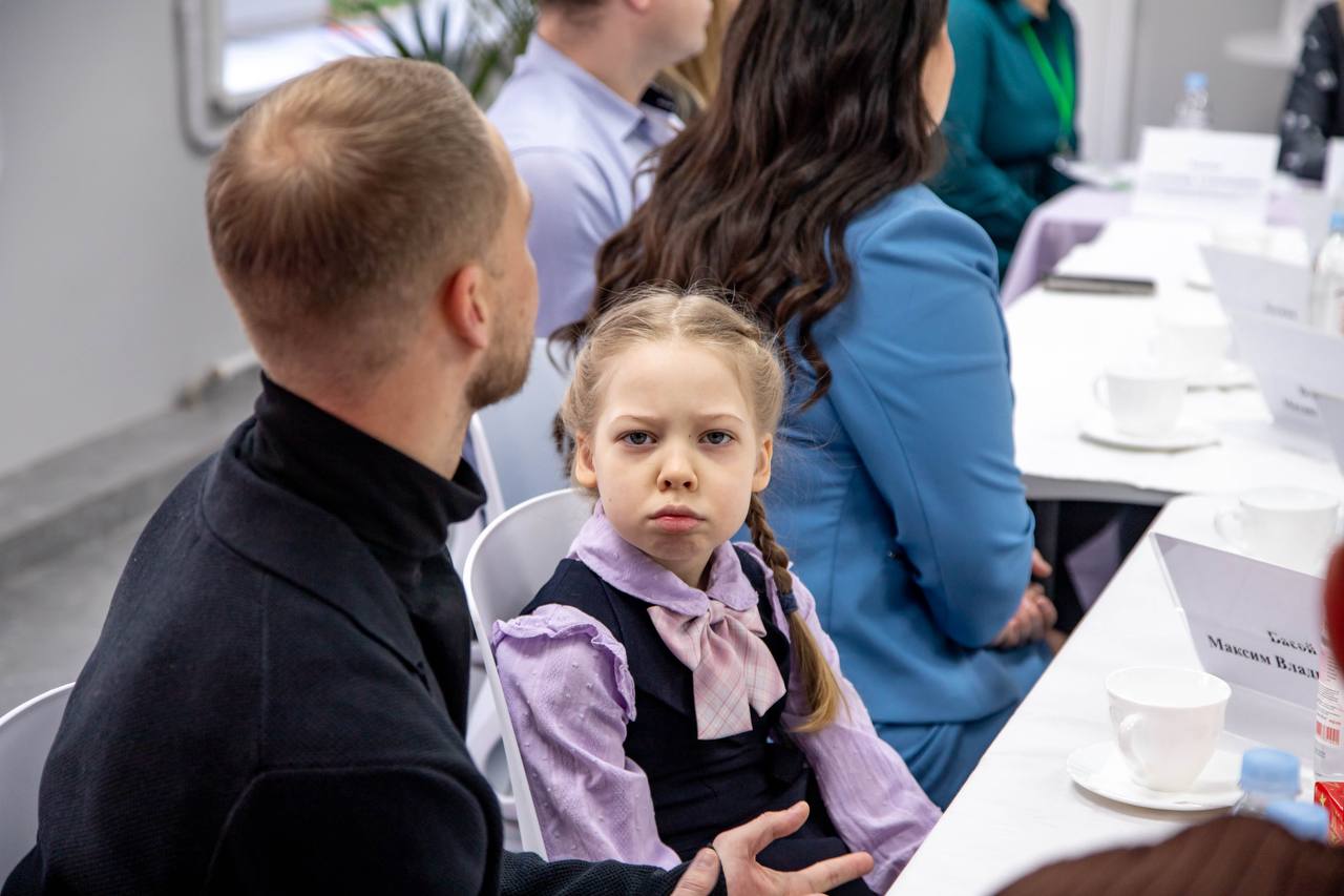 Олег Имамеев: Друзья! Сегодня — праздник тех, чья пора, пожалуй, самая необыкновенная в жизни Олег Имамеев: Друзья! Сегодня — праздник тех, чья пора, пожалуй, самая необыкновенная в жизни