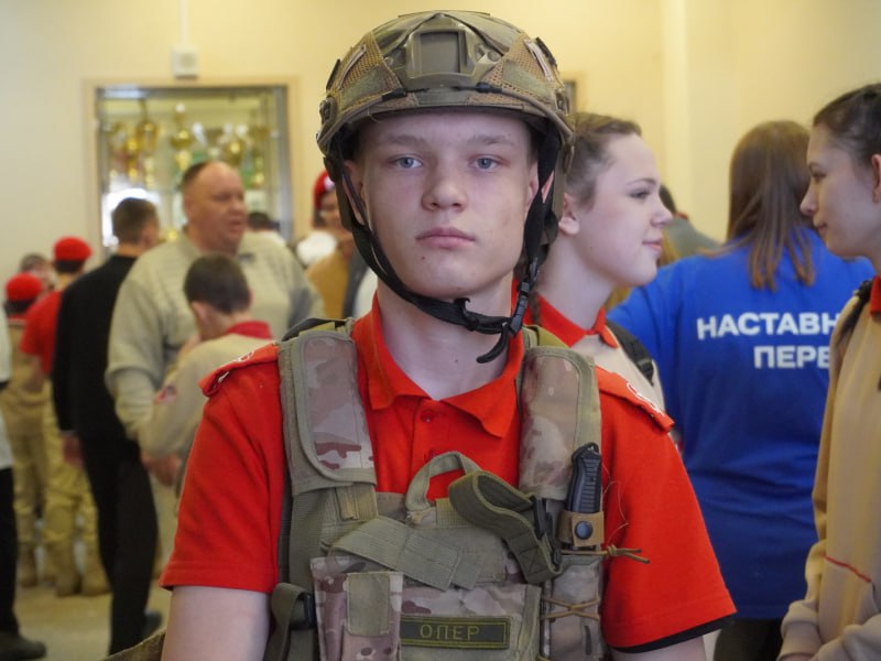 Амурские полицейские приняли участие в открытии патриотического марафона «Связь поколений» Амурские полицейские приняли участие в открытии патриотического марафона «Связь поколений»