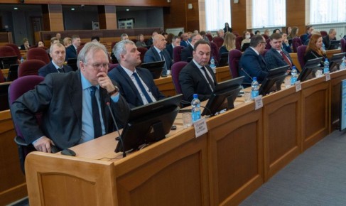 Новая мера поддержки матерей-героинь разработана в Амурской области