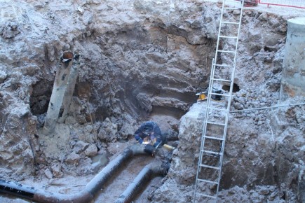 Уважаемые жители посёлка аэропорт, к вам направлена автоцистерна с водой