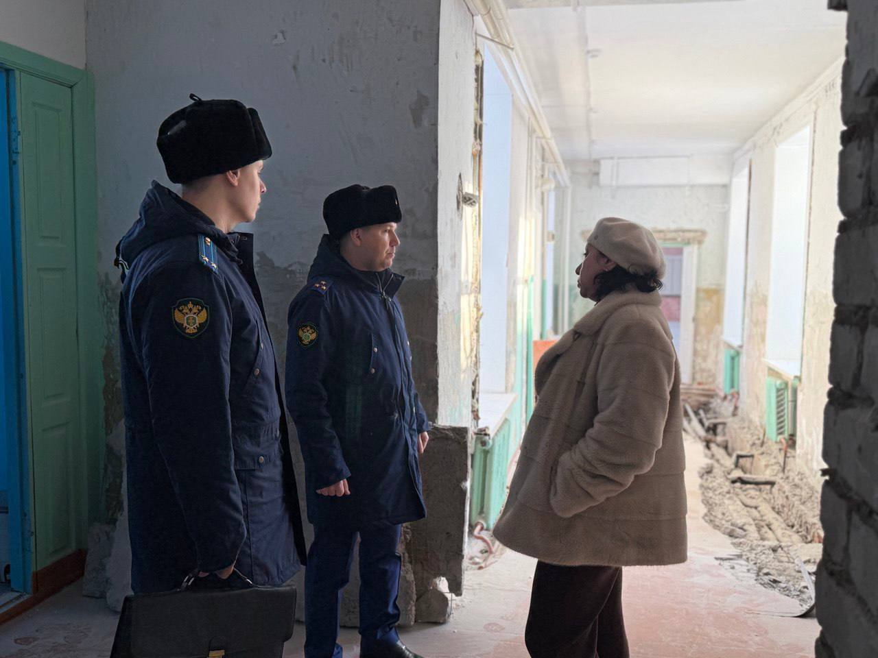 На контроле в прокуратуре Амурской области находятся вопросы реализации национальных проектов