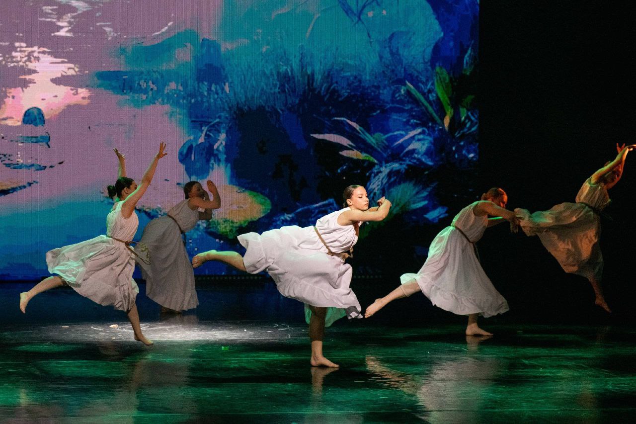 Танец в студию: что BLAGовещенцы подарят китайцам на Новый год? Танец в студию: что BLAGовещенцы подарят китайцам на Новый год?