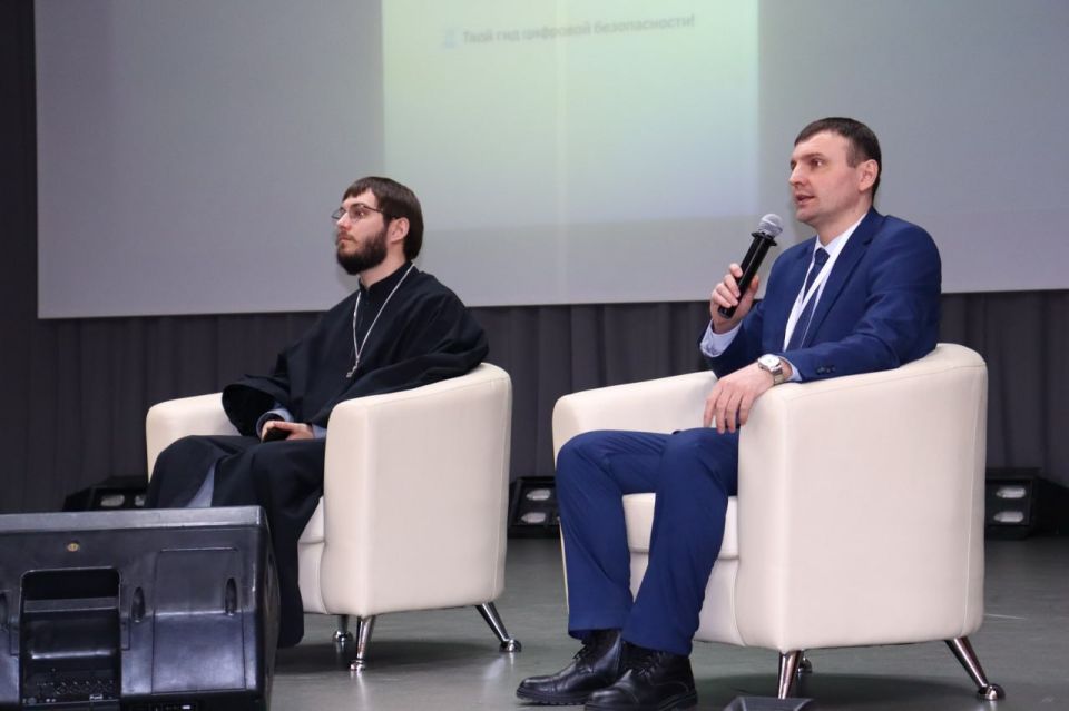 �������� ����������� ������� ������� � �������������� ������ ����������� �������: ���� � ��������