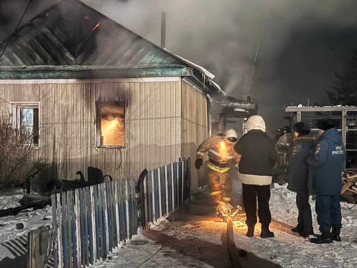 В Белогорске в огне погибла 13-летняя школьница