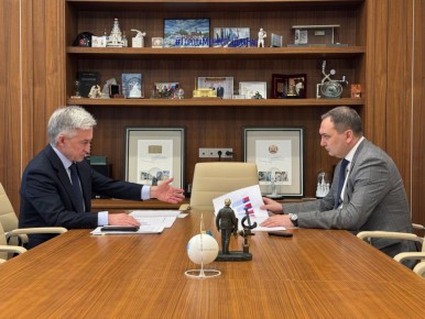 ������� ������������� ������� ��������� � ����� � ������������ ����� � ����������� �������� �� ����������� ������