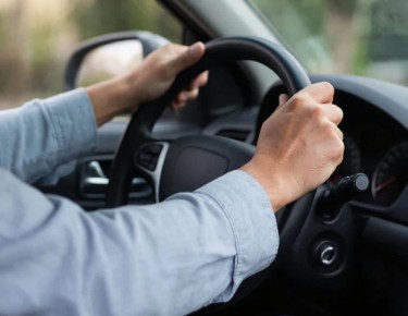 По иску прокурора Михайловского района местный житель лишен водительских прав