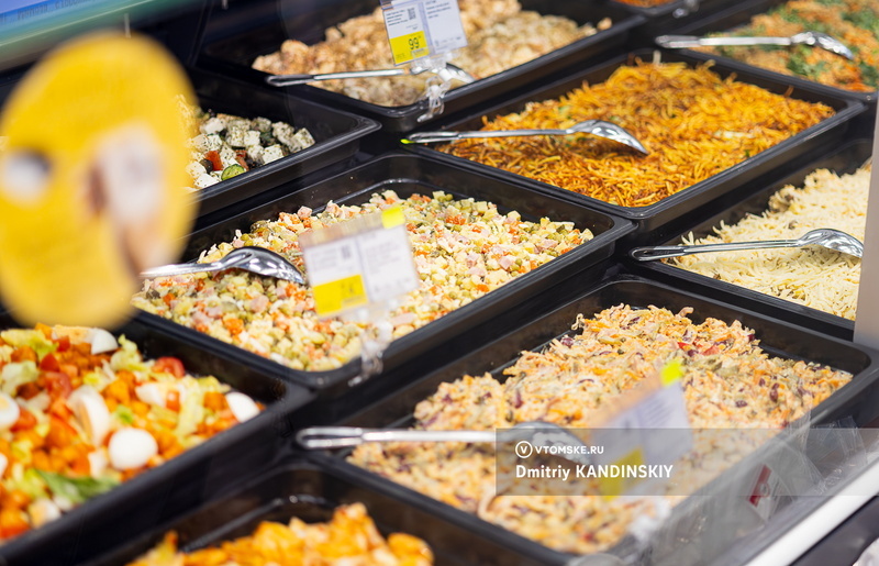 Томичи все чаще выбирают готовую еду в супермаркетах