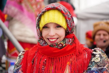 «Гори-гори ясно!»: в Благовещенске эффектно отметили Масленицу