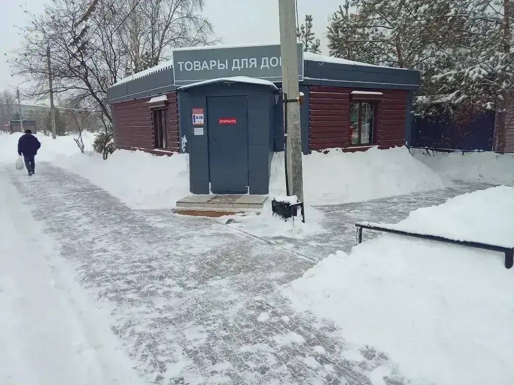 Олег Имамеев: В городе продолжается уборка снега после прошедшего снегопада Олег Имамеев: В городе продолжается уборка снега после прошедшего снегопада