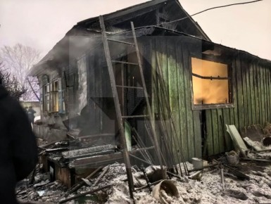 Пять человек погибли при пожаре в Благовещенске Амурской области