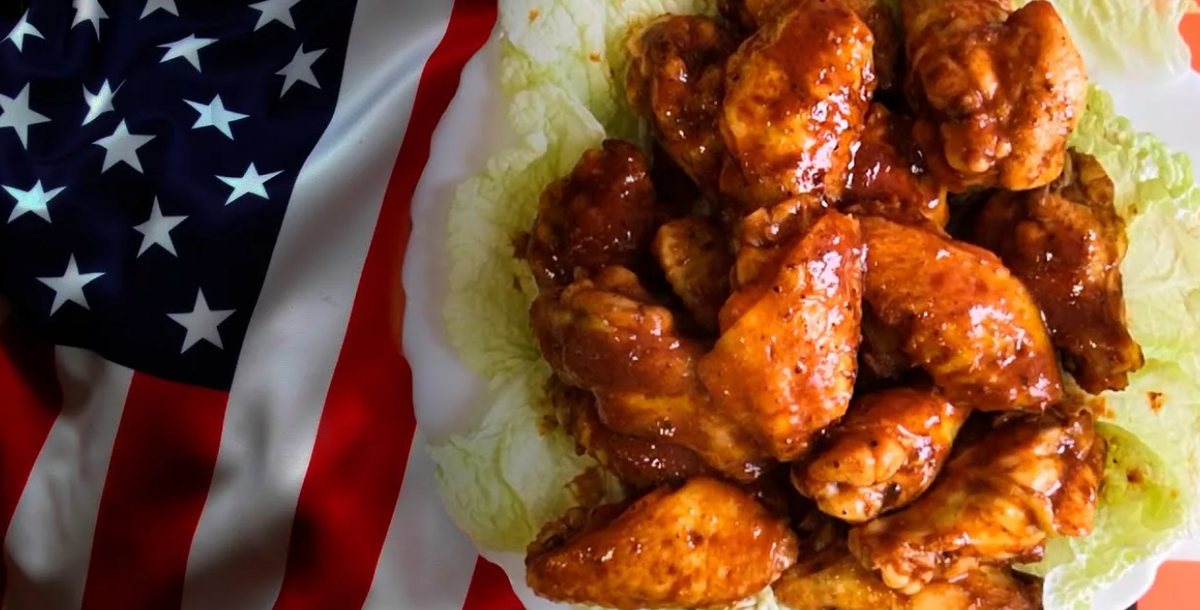 Куриные крылышки «Буффало» — американская классика