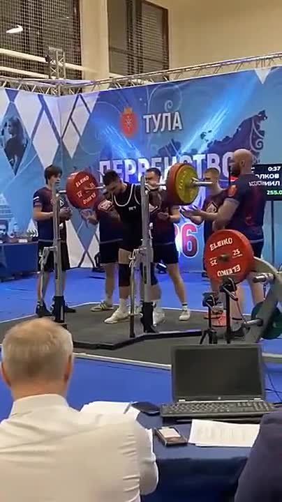 �700 ����������� � �����: ��������� ���� ������ �� ���������� ������ �� �������������