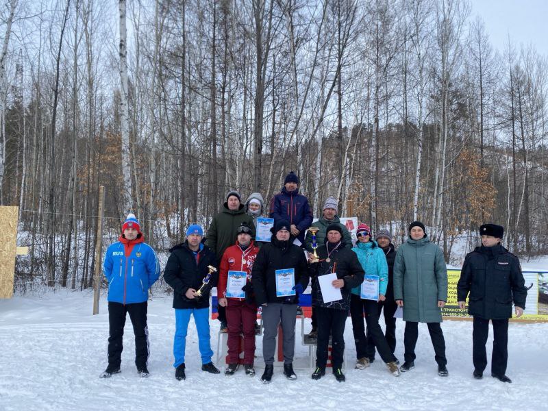 В межмуниципальном отделе МВД России «Зейский» завершились традиционные соревнования по зимнему служебному двоеборью и лыжным гонкам памяти погибшего сотрудника оперуполномоченного отдела уголовного розыска Тараса Соколюка В межмуниципальном отделе МВД России «Зейский» завершились традиционные соревнования по зимнему служебному двоеборью и лыжным гонкам памяти погибшего сотрудника оперуполномоченного отдела уголовного розыска Тараса Соколюка
