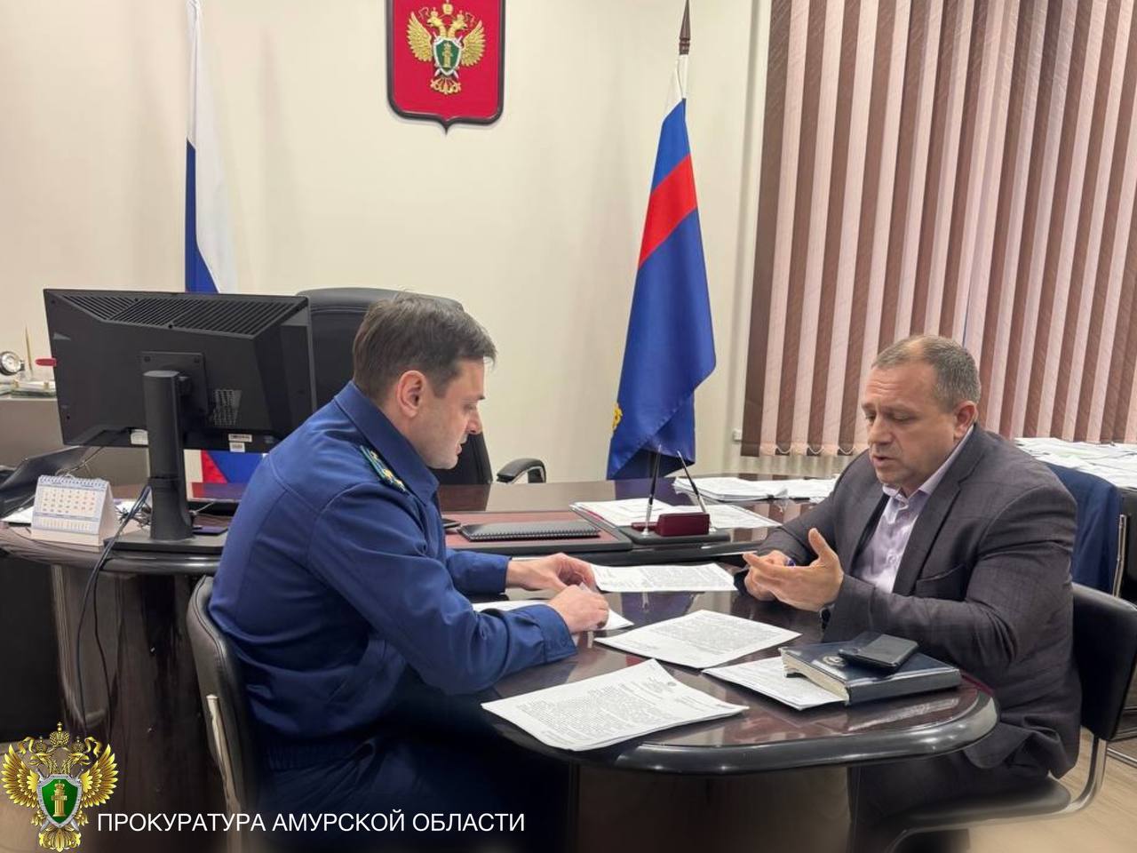 В Благовещенске прокуратура держит на контроле состояние законности в сфере безопасности дорожного движения