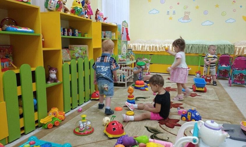 Амурские педагоги одобрили идею Минпросвещения о патриотическом наборе игр и игрушек для детсадов