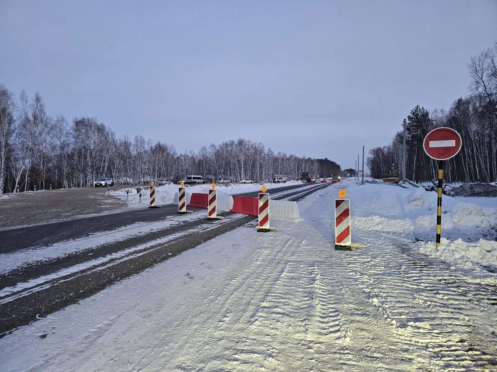Вот так организован объезд на 6 км аэропортовской трассы Вот так организован объезд на 6 км аэропортовской трассы