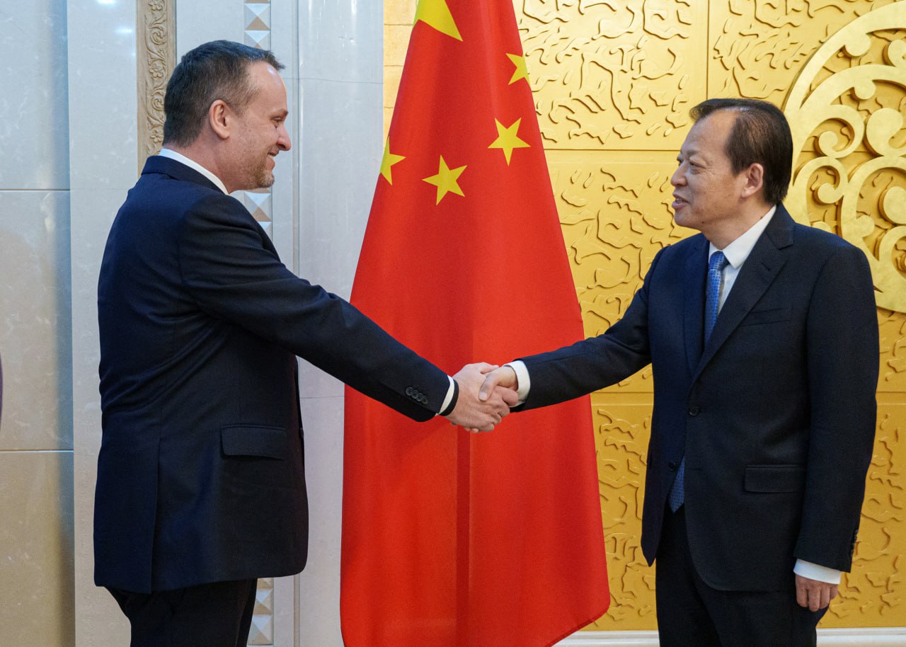 Андрей Никитин посетил с рабочим визитом Китайскую Народную Республику