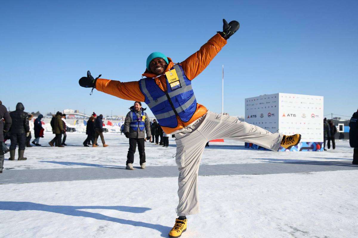 Какой подарок попросил у амурского губернатора известный блогер «Черный русский» Какой подарок попросил у амурского губернатора известный блогер «Черный русский»