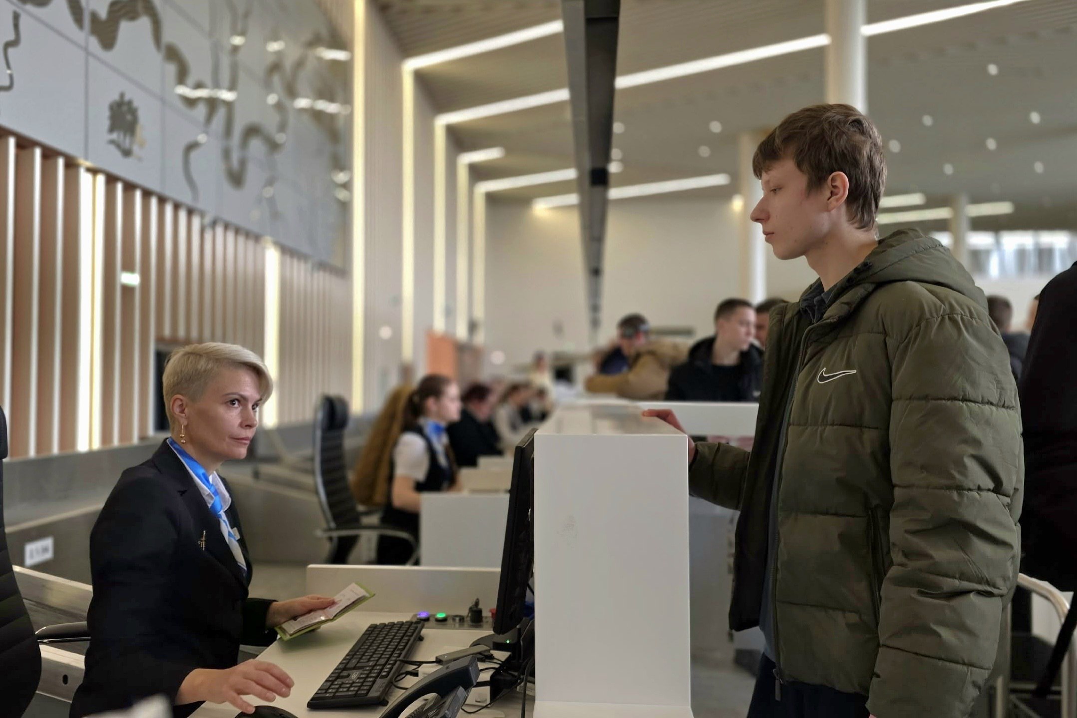 Новый терминал Международного аэропорта Благовещенск протестировали студенты и педагоги Амурского колледжа транспорта и дорожного хозяйства