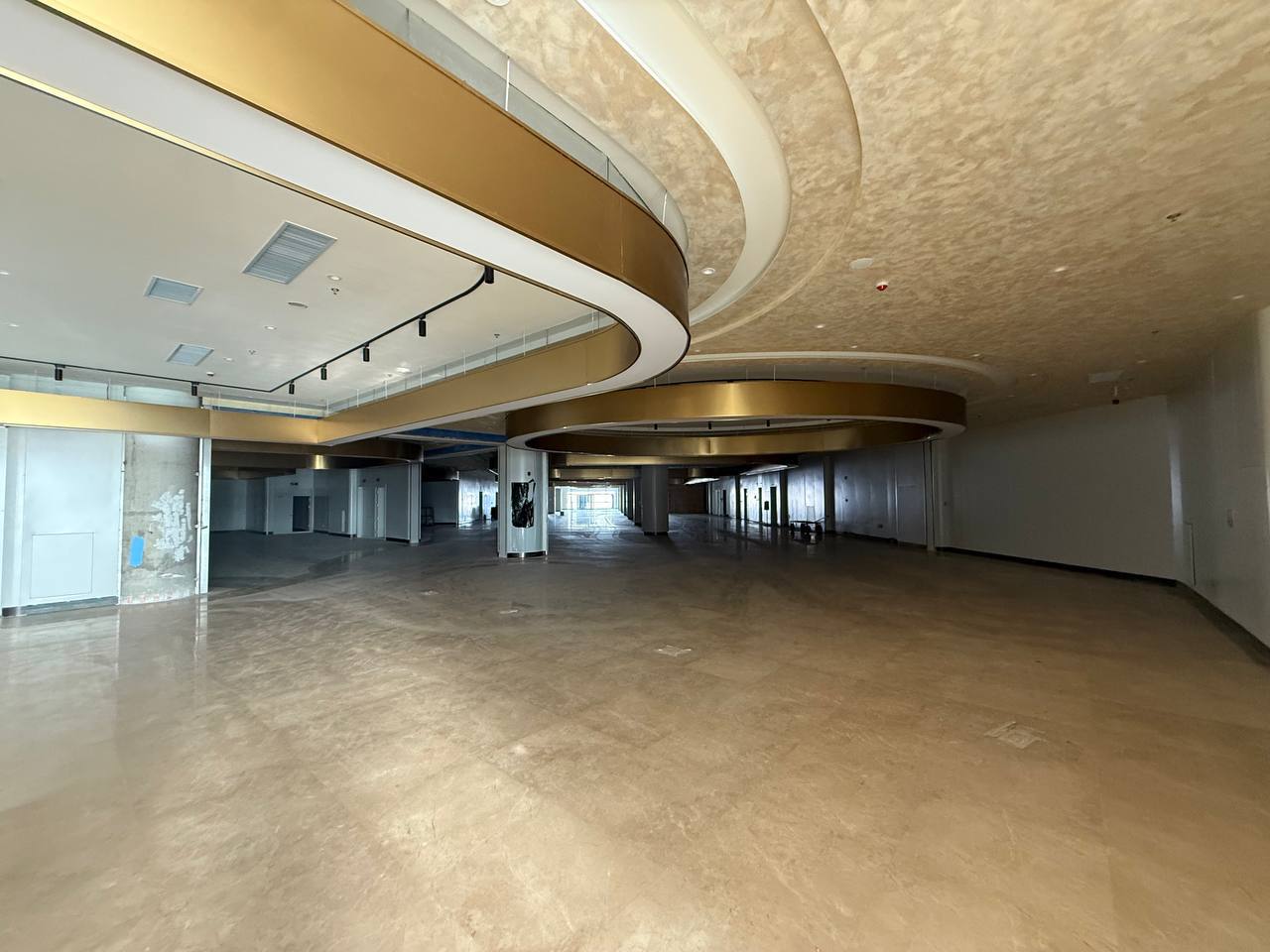 «Готовность 97%»: эксклюзивными кадрами терминала канатной дороги в Хэйхэ поделились сети «Готовность 97%»: эксклюзивными кадрами терминала канатной дороги в Хэйхэ поделились сети