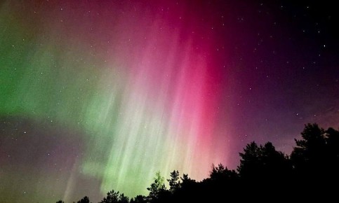 Россияне смогли понаблюдать за полярным сиянием