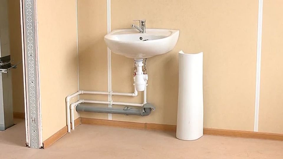 В Экимчане завершается строительство школы