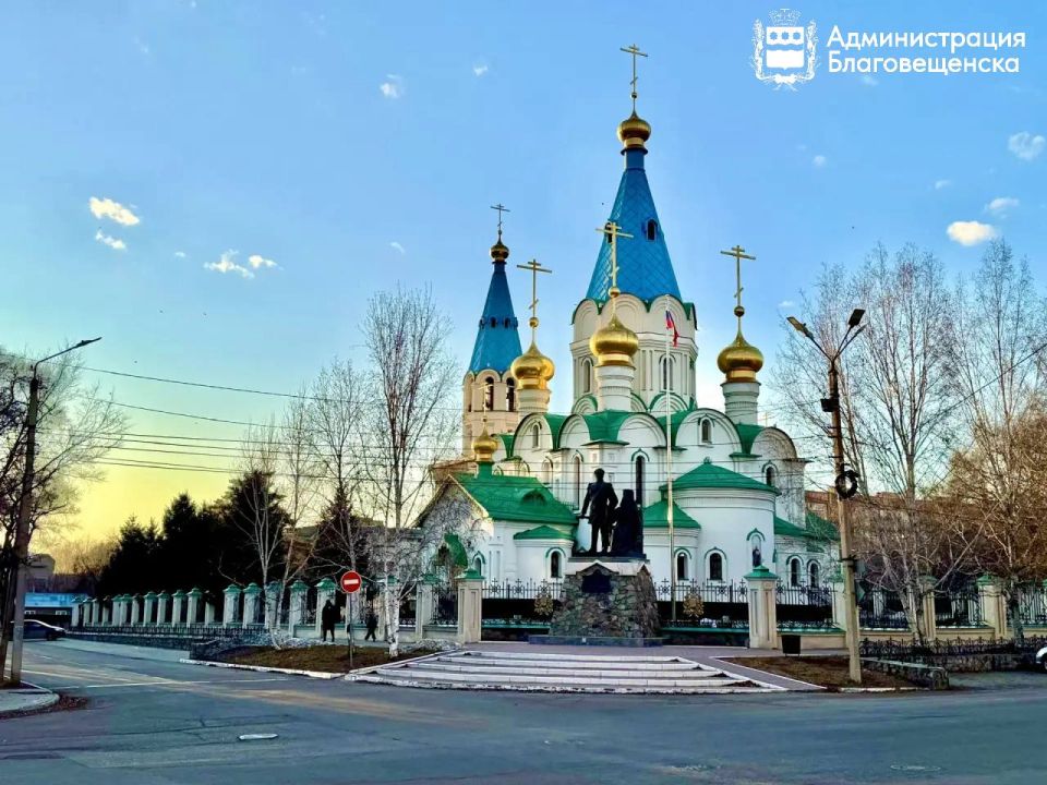 ������� ������ � ������������� �� 2 ������: