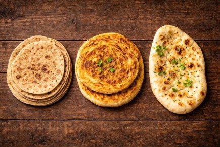 Мир индийских лепешек: что стоит знать о чапати, парате и наане