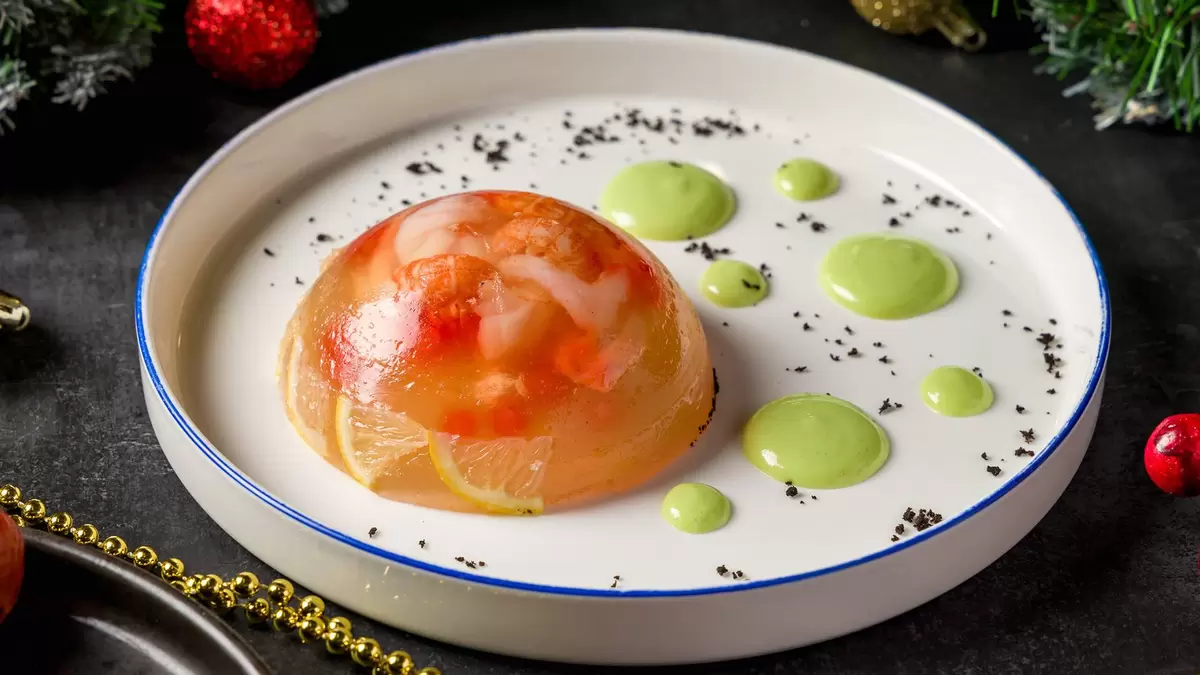 Холодец: Как традиционное блюдо вновь покоряет гастрономическую сцену