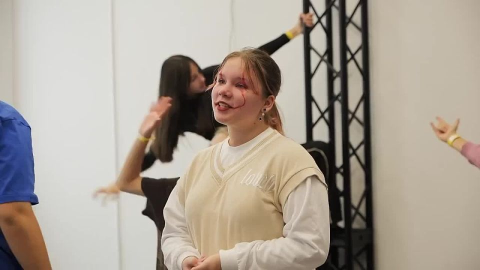 �������� ������ ����������� ����������� ������ �� V ������������� ��������� ������������� ���� �������