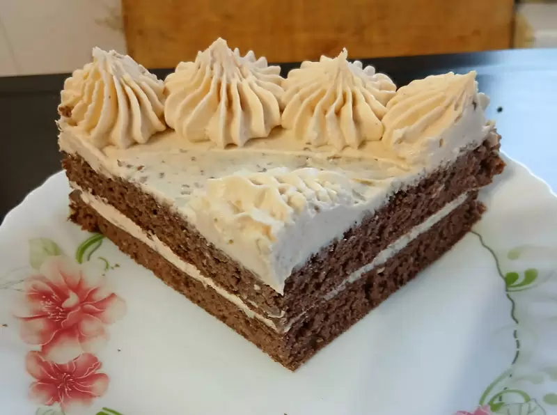 Торт с творожным кремом как удобное решение на праздничный стол