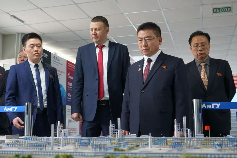 От первопоселенцев до космоса: корейские депутаты познакомились с Амурской областью От первопоселенцев до космоса: корейские депутаты познакомились с Амурской областью