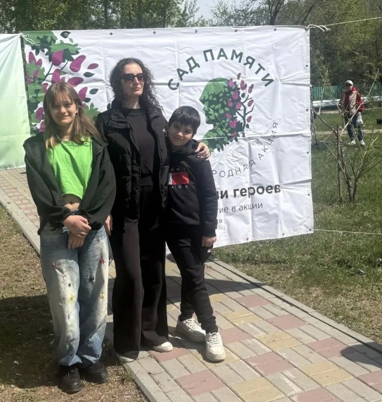 Две важные миссии — одна добрая весна!