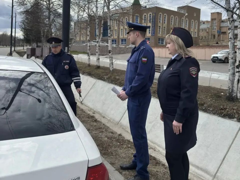В Тынде городская прокуратура провела мероприятия по профилактике нарушений в сфере безопасности дорожного движения В Тынде городская прокуратура провела мероприятия по профилактике нарушений в сфере безопасности дорожного движения