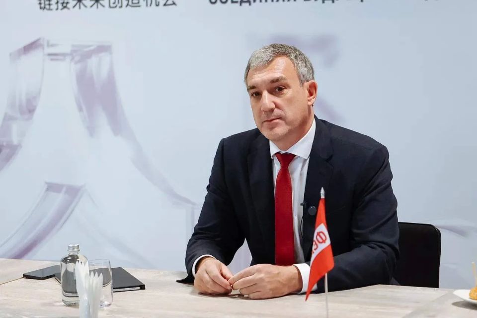 Почему Приамурье не стало «столицей криптовалют», беспилотные технологии и сотрудничество с Китаем: Василий Орлов позавтракал с представителями федеральных и региональных СМИ Почему Приамурье не стало «столицей криптовалют», беспилотные технологии и сотрудничество с Китаем: Василий Орлов позавтракал с представителями федеральных и региональных СМИ