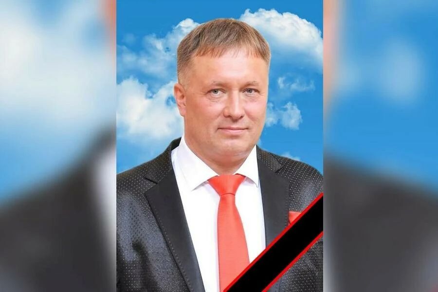 Как стало известно Amur.life, в областном центре скоропостижно ушел из жизни Константин Аркадьевич Тимофеев